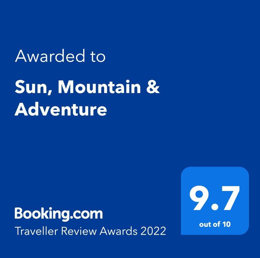 Hotel Sun, Mountain & Adventure à Arad Extérieur photo