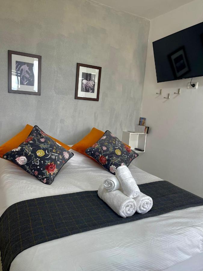 Hotel Sun, Mountain & Adventure à Arad Chambre photo