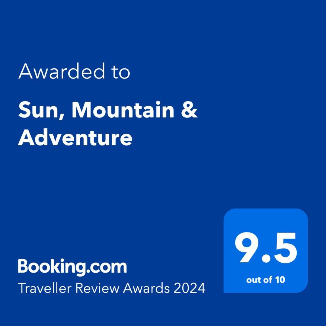 Hotel Sun, Mountain & Adventure à Arad Extérieur photo