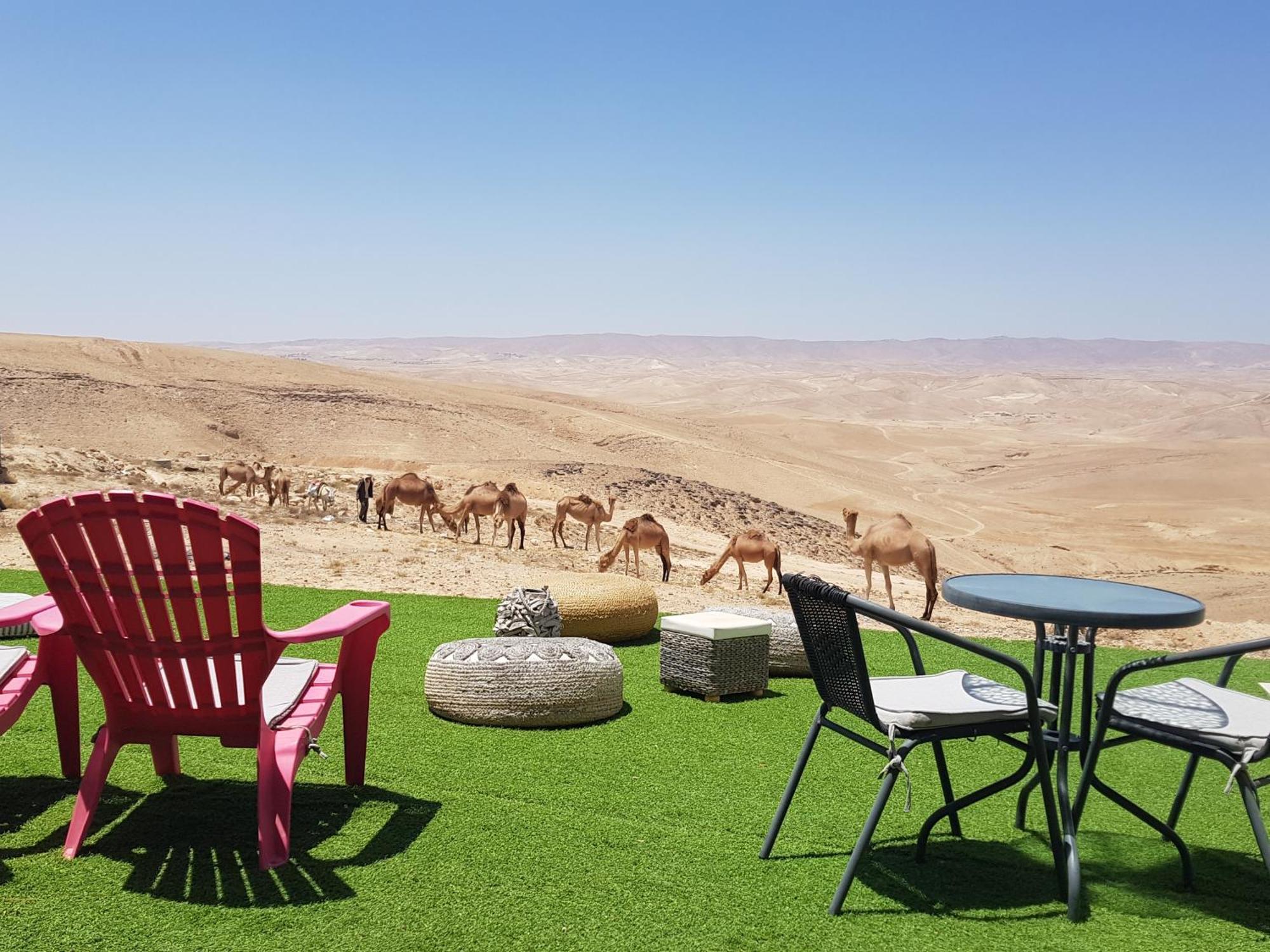 Hotel Sun, Mountain & Adventure à Arad Extérieur photo